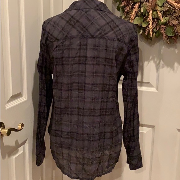 Rock & Republic blue/gray plaid shirt with rivets - Picture 5 of 8